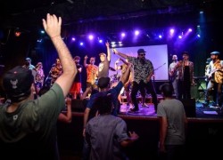 Chino Pleyades Festival Solidario Comuna 1